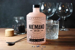 genuss_0316_niemandgin1_c_NiemandDryGinUG