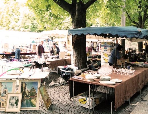 Flohmarkt im Frühling – rund um den Markt-, Schiller- und Karlsplatz – re.flect Stuttgart