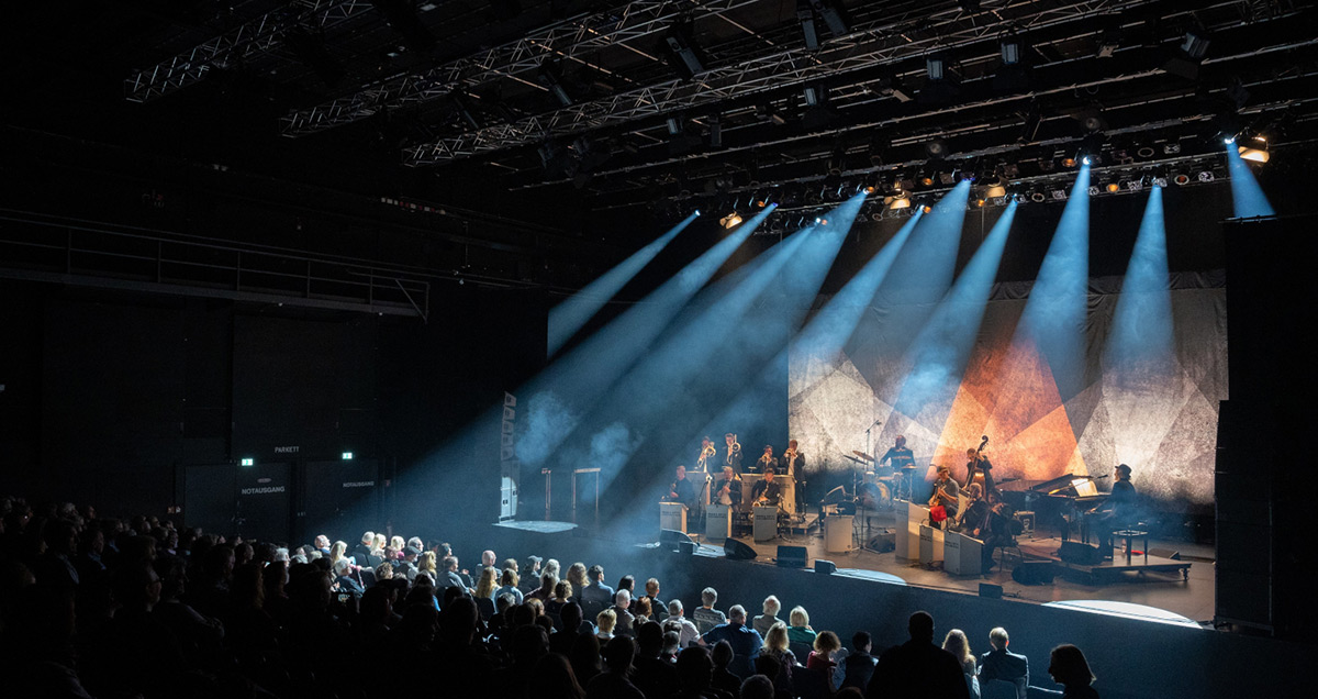 Zwischen Geschichte und Gegenwart Spoken Arts Festival re.flect