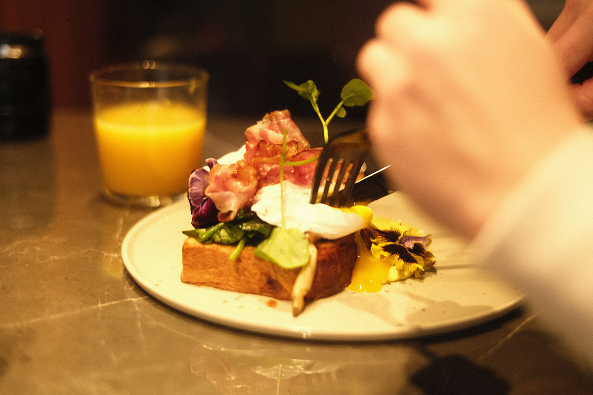 Eggs Benedict