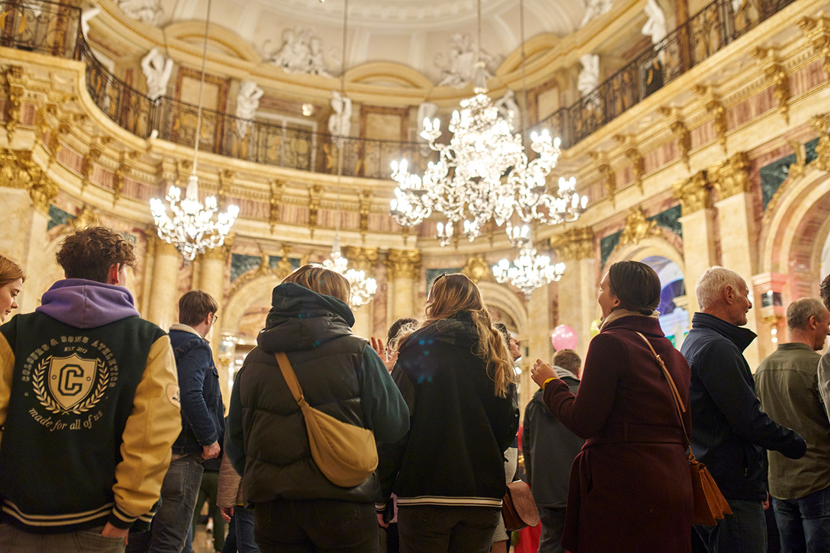 Die prunkvollen Zimmer des Neuen Schloss öffnen zur Langen Nacht der Museen ihre Türen.